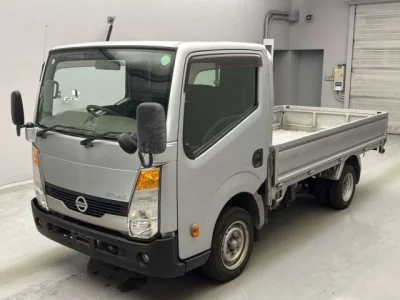 Nissan ATLAS  с аукциона в Японии