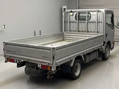 Nissan ATLAS  с аукциона в Японии