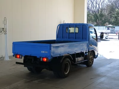 Hino DUTRO  с аукциона в Японии