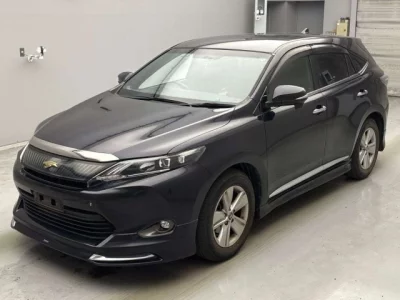 Toyota HARRIER  с аукциона в Японии
