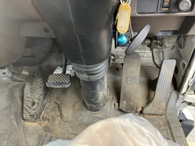 Isuzu FORWARD  с аукциона в Японии