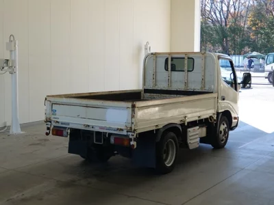 Hino DUTRO  с аукциона в Японии