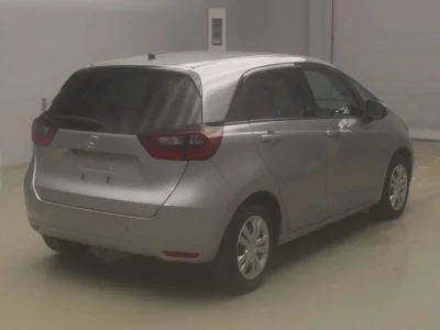 Honda FIT  с аукциона в Японии