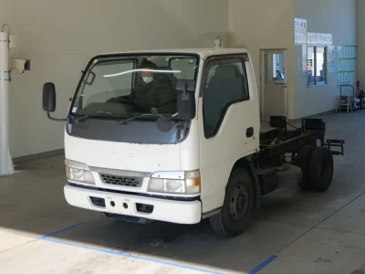 Isuzu ELF  с аукциона в Японии