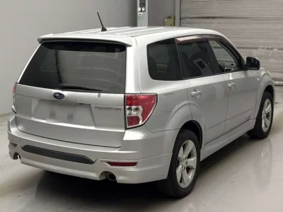 Subaru FORESTER  с аукциона в Японии