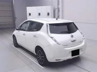 Nissan LEAF лот № 80701 оценка ***  с аукциона в Японии 1