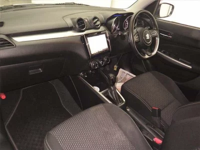 Suzuki SWIFT  с аукциона в Японии