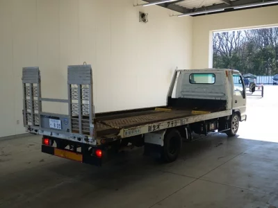 Isuzu ELF  с аукциона в Японии
