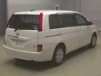 Toyota ISIS лот № 80069 оценка 3  с аукциона в Японии 1