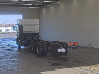 Nissan QUON  с аукциона в Японии