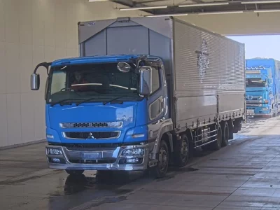 Mitsubishi SUPER GREAT  с аукциона в Японии