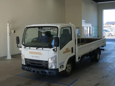 Isuzu ELF