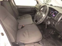 Toyota REGIUS ACE VAN лот № 60325 оценка 3  с аукциона в Японии 4