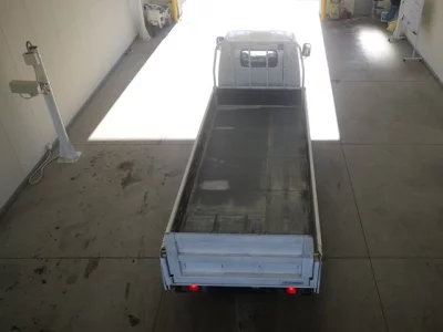 Isuzu ELF  с аукциона в Японии