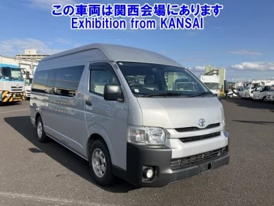 Toyota HIACE  с аукциона в Японии