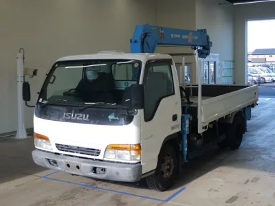 Isuzu ELF  с аукциона в Японии