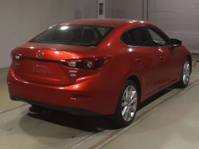 Mazda AXELA  с аукциона в Японии