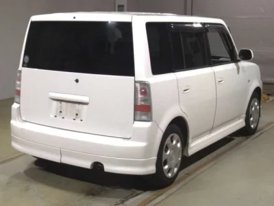 Toyota BB  с аукциона в Японии