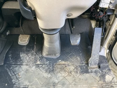 Hino DUTRO  с аукциона в Японии