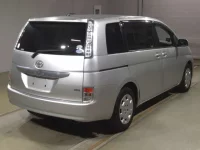 Toyota ISIS лот № 4106 оценка RA  с аукциона в Японии 1