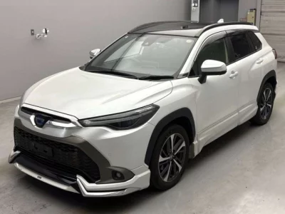 Toyota COROLLA CROSS  с аукциона в Японии
