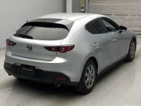 Mazda MAZDA3 лот № 463 оценка R  с аукциона в Японии 1