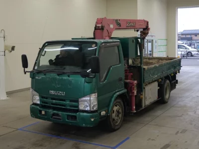 Isuzu ELF  с аукциона в Японии