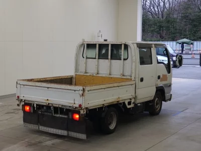 Isuzu ELF  с аукциона в Японии