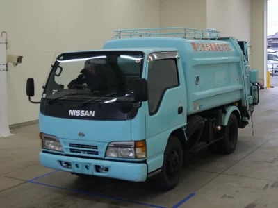 Nissan TRUCK  с аукциона в Японии