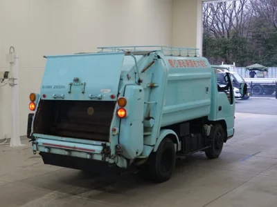 Nissan TRUCK  с аукциона в Японии