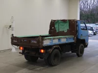 Isuzu ELF лот № 1652 оценка R  с аукциона в Японии 1