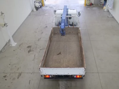 Isuzu ELF  с аукциона в Японии