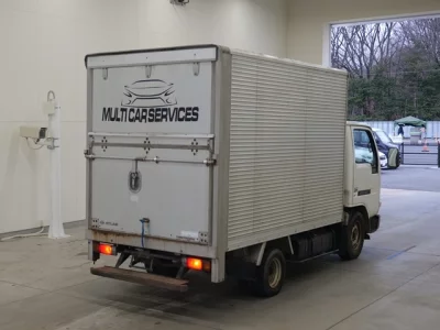 Nissan ATLAS  с аукциона в Японии