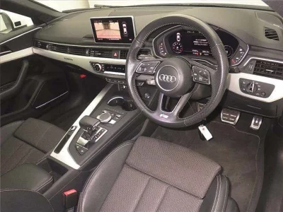 Audi A5  с аукциона в Японии