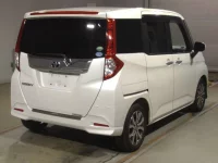 Toyota ROOMY лот № 2291 оценка 4  с аукциона в Японии 1