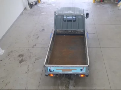 Mazda TITAN  с аукциона в Японии