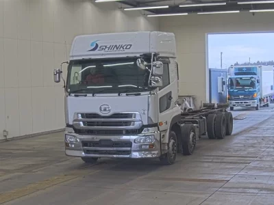 Nissan QUON  с аукциона в Японии