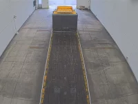 Nissan QUON лот № 4477 оценка 3  с аукциона в Японии 2