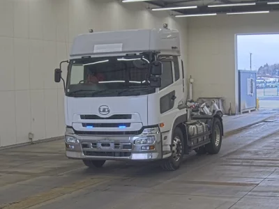 Nissan QUON  с аукциона в Японии