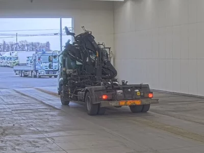 Isuzu FORWARD  с аукциона в Японии