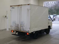 Isuzu ELF лот № 1707 оценка R  с аукциона в Японии 1