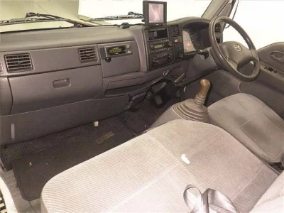 Mazda TITAN  с аукциона в Японии