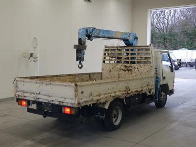 Mitsubishi CANTER  с аукциона в Японии