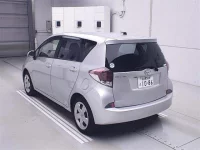 Toyota RACTIS лот № 65203 оценка 4  с аукциона в Японии 1