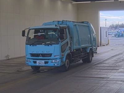 Mitsubishi FUSO FIGHTER