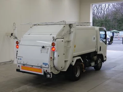 Isuzu ELF  с аукциона в Японии