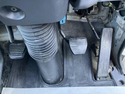 Isuzu FORWARD  с аукциона в Японии