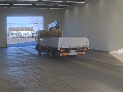 Isuzu FORWARD  с аукциона в Японии