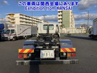 Isuzu FORWARD  с аукциона в Японии