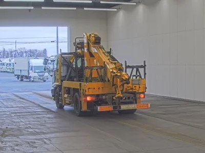 Isuzu FORWARD  с аукциона в Японии